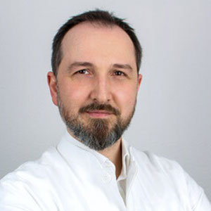 Dr. Mikhail Zvonik