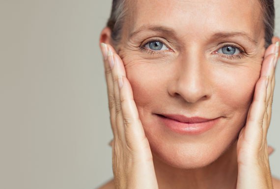 Face Positivity: Smart-Aging, statt Anti-Aging?